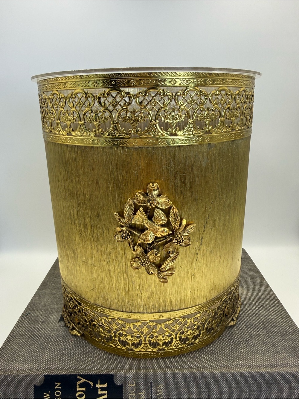 Vintage Brass Tone Hollywood Regency Ormolu Filigree Trash Can Waste Basket Bird